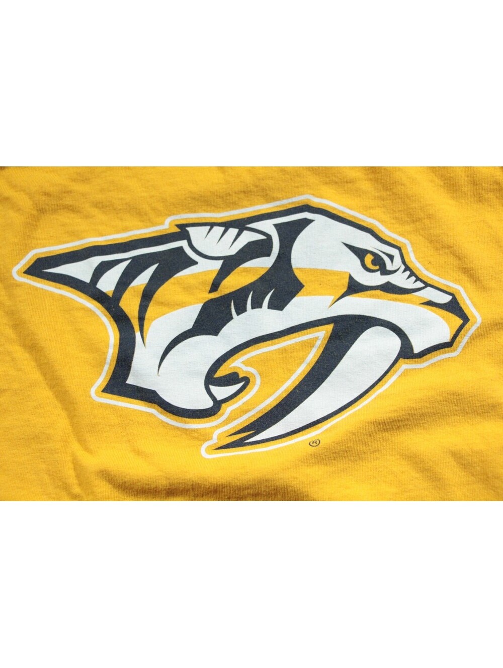 Nashville Predators T-Shirt NHL Hockey XL Yellow Shirt